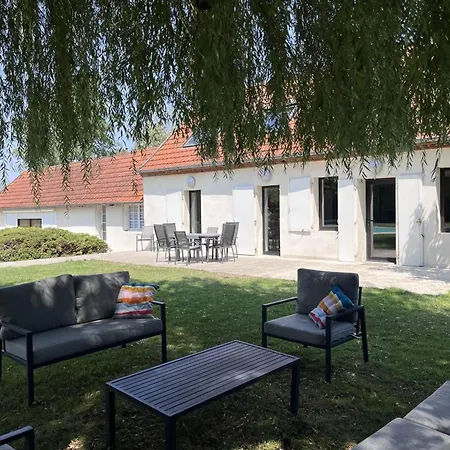 Hébergement de vacances Maison Avec Piscine Privée - 8 Pers. - Fr-1-489-649